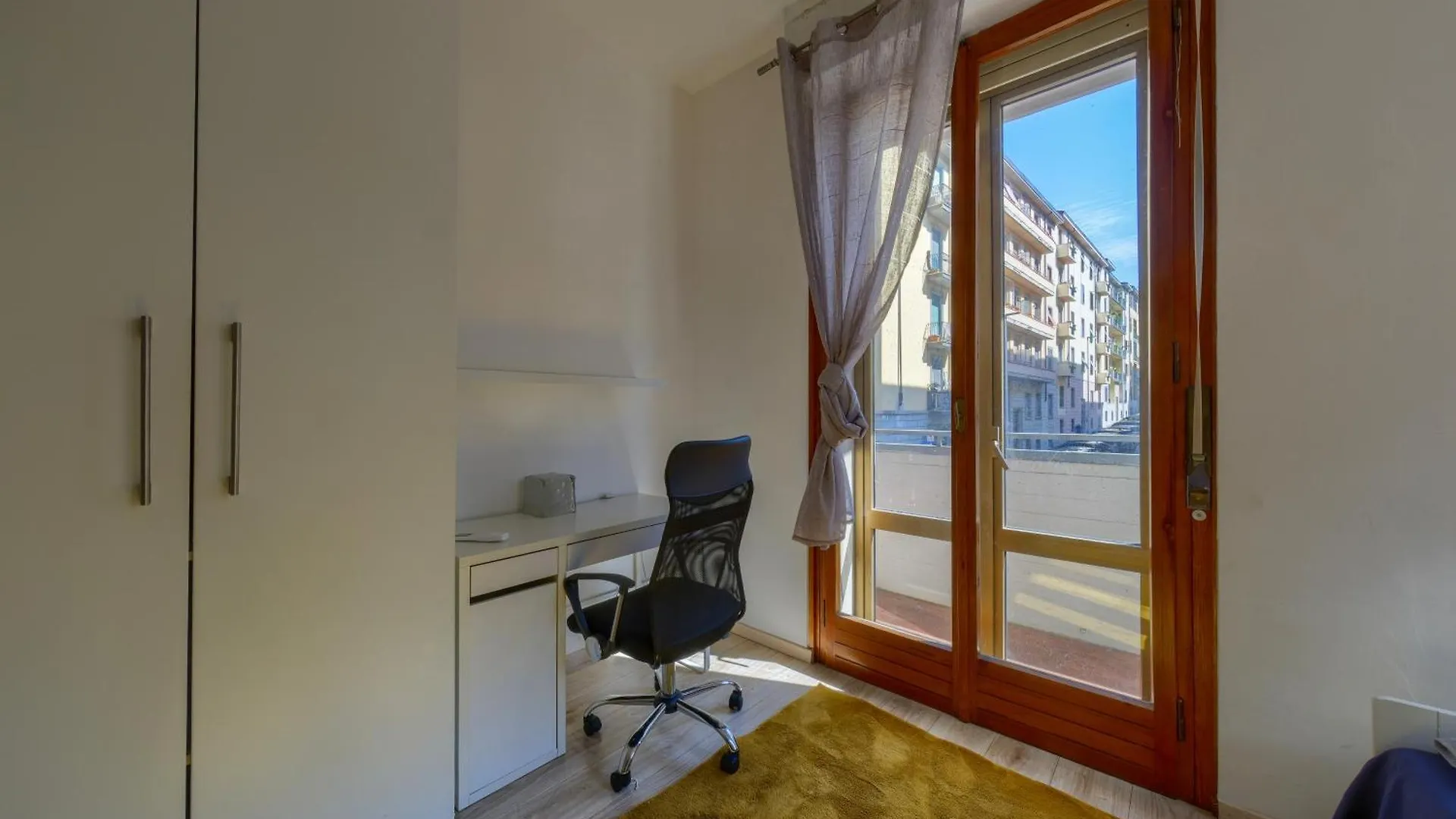 Show Me Florence 2 Bedroom Appartment Duomo & Airport Tram
